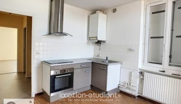 Logement tudiant T3 à Montluon (03100)