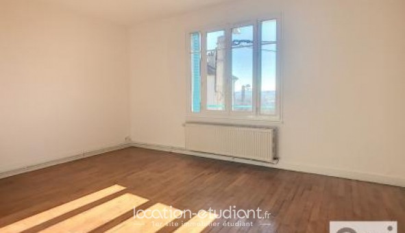 Logement tudiant T3 à Montluon (03100)