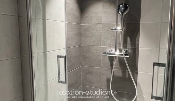 Logement tudiant T3 à Montluon (03100)