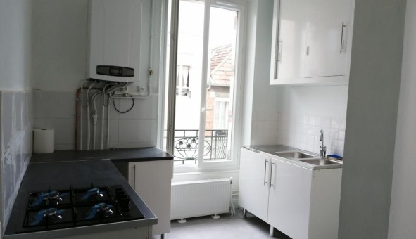 Logement tudiant T3 à Montluon (03100)