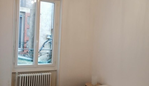 Logement tudiant T3 à Montluon (03100)