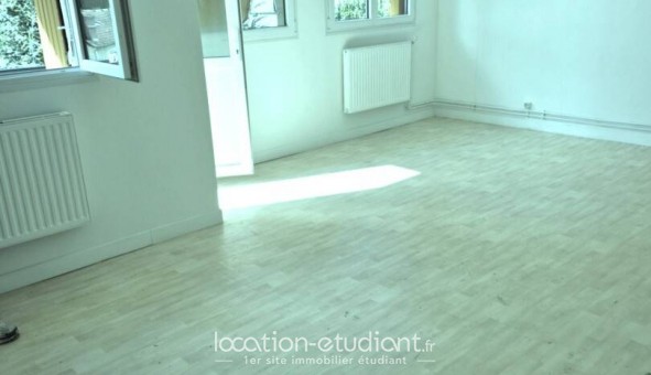 Logement tudiant T3 à Montmorency (95160)