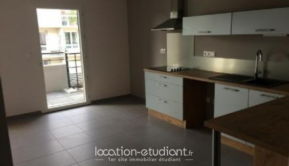 Logement tudiant T3 à Montrond les Bains (42210)