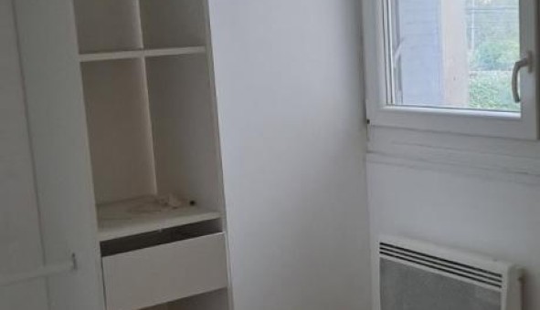 Logement �tudiant T3 &agrave; Mori�res l�s Avignon (84310)