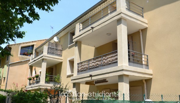 Logement tudiant Location T3 Vide Mornas (84550)