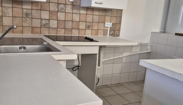 Logement tudiant T3 à Nanterre (92000)