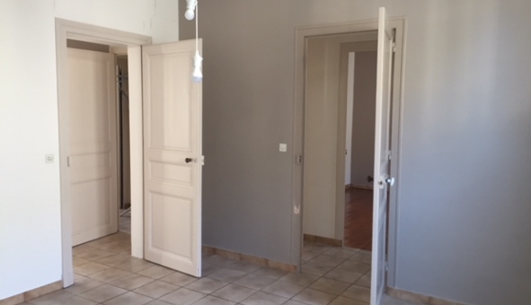 Logement �tudiant Location T3 Vide Nantes (44200)