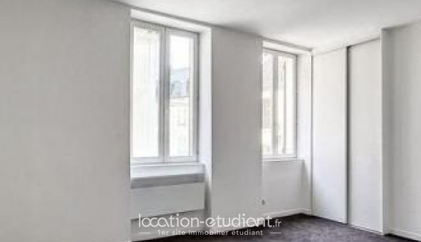 Logement tudiant Location T3 Vide Nris les Bains (03310)