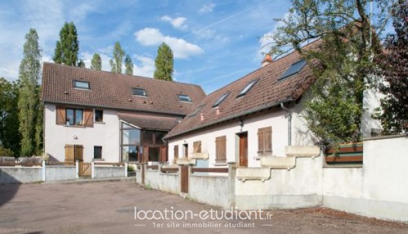 Logement tudiant T3 à Nrondes (18350)