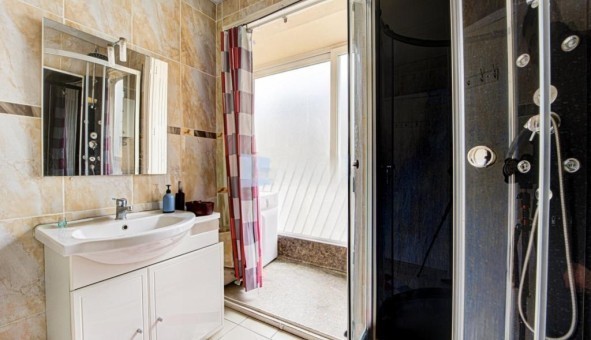 Logement tudiant T3 à Nice (06100)