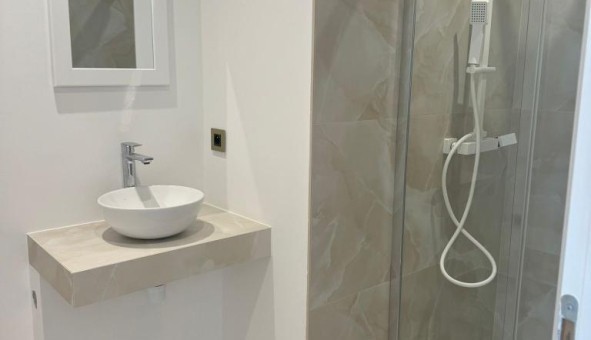 Logement tudiant T3 à Nice (06100)