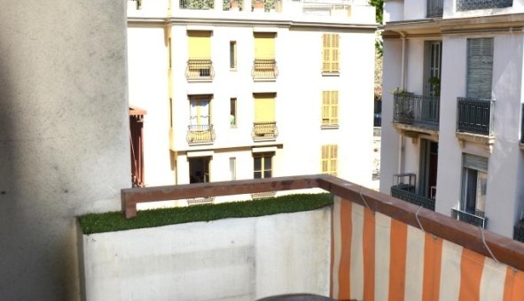 Logement tudiant T3 à Nice (06100)