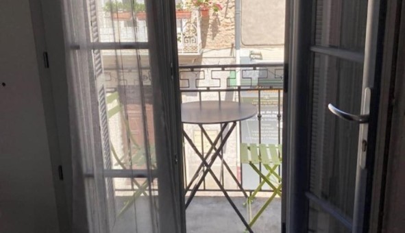 Logement tudiant T3 à Nmes (30000)