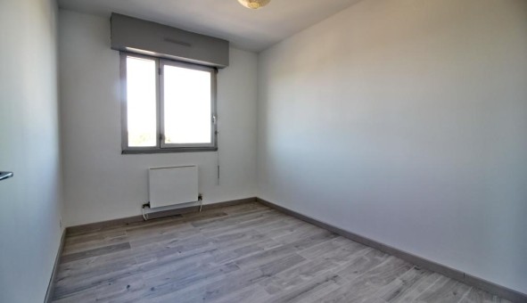 Logement tudiant T3 à Nmes (30000)