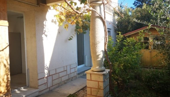 Logement tudiant Location T3 Vide Nmes (30000)