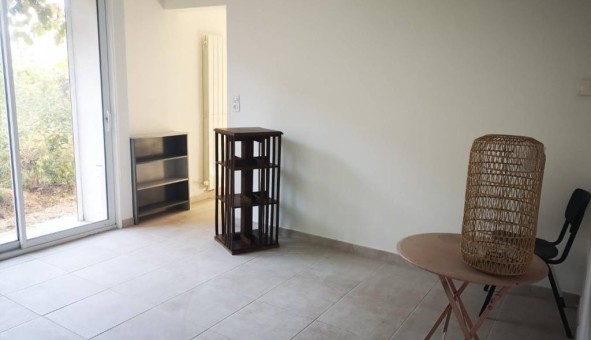 Logement tudiant T3 à Nmes (30000)