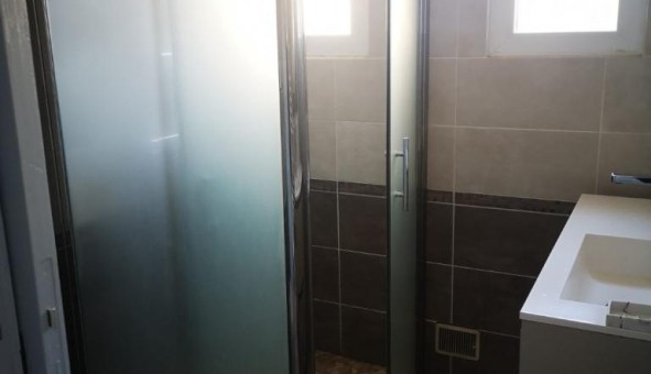 Logement tudiant T3 à Nmes (30000)
