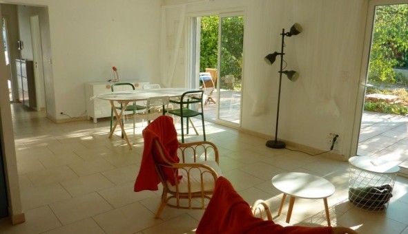 Logement tudiant T3 à Nmes (30000)