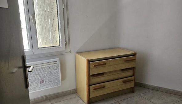 Logement tudiant T3 à Nmes (30000)