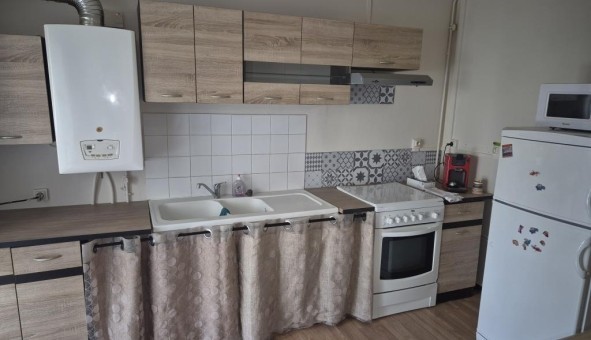 Logement tudiant T3 à Nmes (30000)