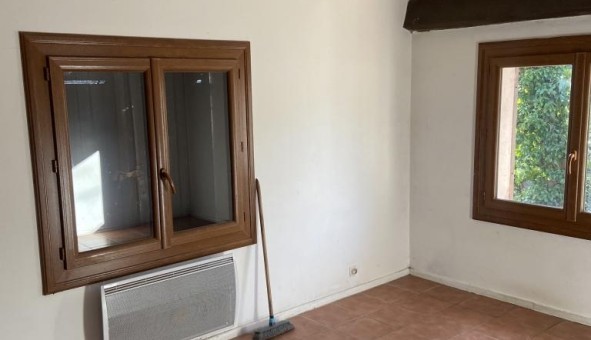 Logement tudiant T3 à Nmes (30000)