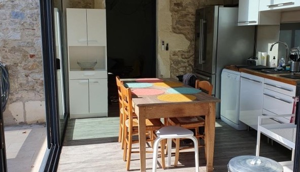 Logement tudiant T3 à Nmes (30000)