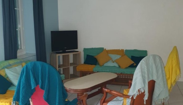 Logement tudiant T3 à Nmes (30000)