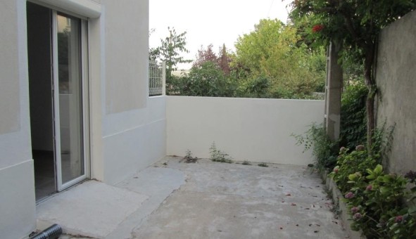 Logement tudiant T3 à Nmes (30000)