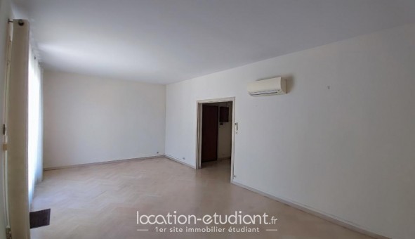 Logement tudiant T3 à Nmes (30000)