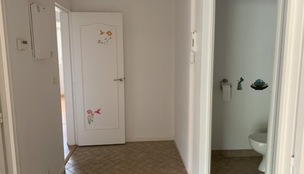 Logement tudiant T3 à Nmes (30000)