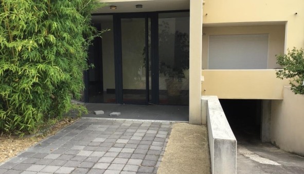 Logement tudiant Location T3 Vide Nmes (30000)