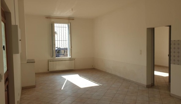 Logement tudiant T3 à Nmes (30000)