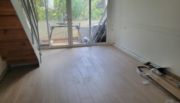 Logement �tudiant T3 &agrave; N�mes (30000)