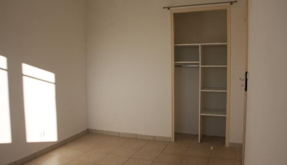 Logement �tudiant T3 &agrave; N�mes (30000)