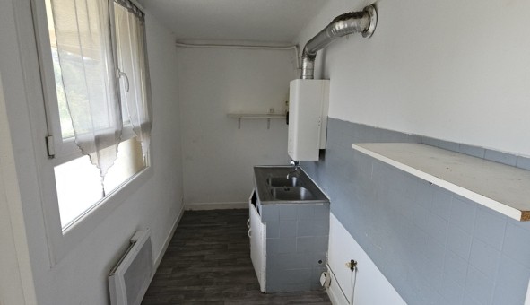 Logement �tudiant T3 &agrave; N�mes (30000)