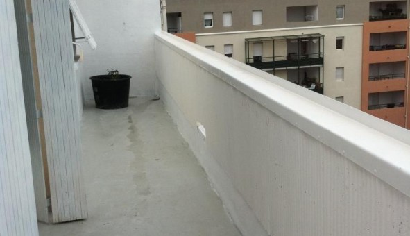 Logement �tudiant T3 &agrave; N�mes (30000)