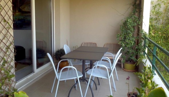 Logement �tudiant T3 &agrave; N�mes (30000)