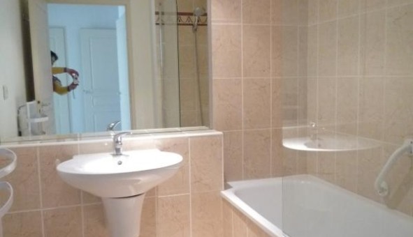 Logement �tudiant T3 &agrave; N�mes (30000)