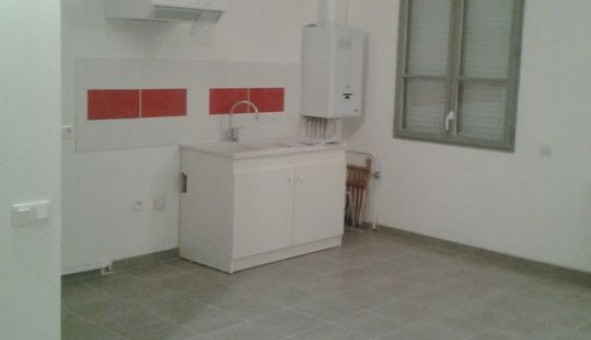 Logement �tudiant T3 &agrave; N�mes (30000)