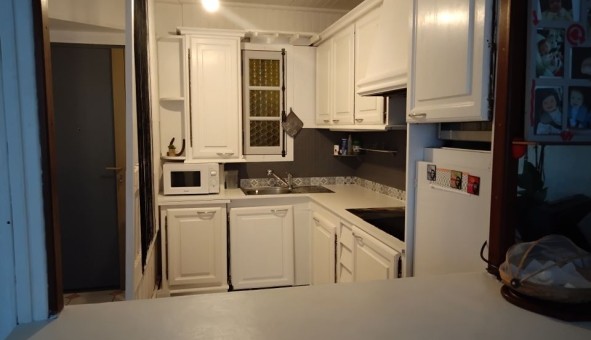 Logement �tudiant T3 &agrave; N�mes (30000)