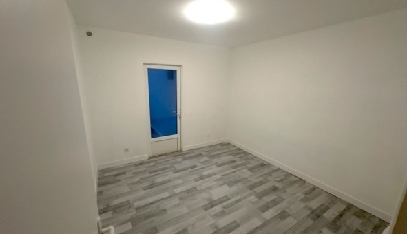 Logement �tudiant T3 &agrave; Noisy le Grand (93160)