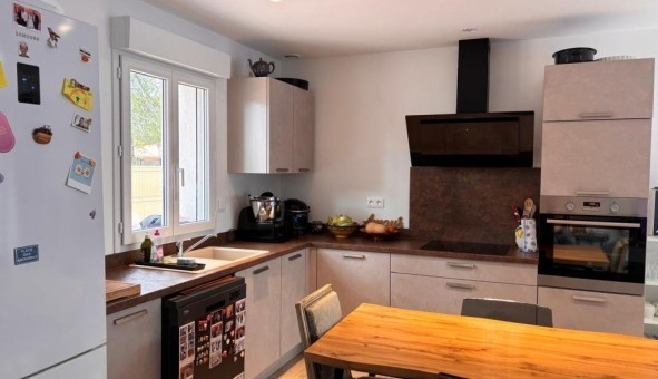 Logement tudiant T3 à Ollires (83470)