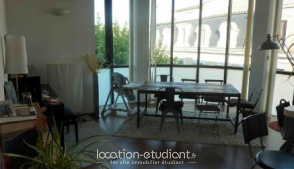 Logement tudiant T3 à Orange (84100)