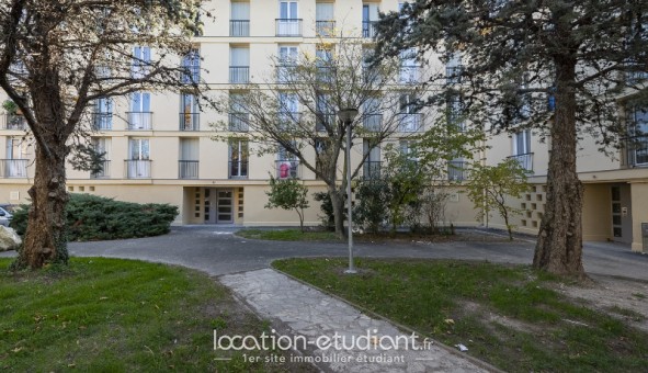 Logement tudiant Location T3 Vide Orange (84100)