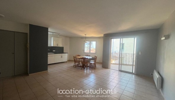 Logement �tudiant T3 &agrave; Orange (84100)