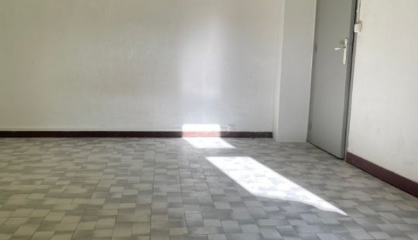 Logement �tudiant T3 &agrave; Orange (84100)
