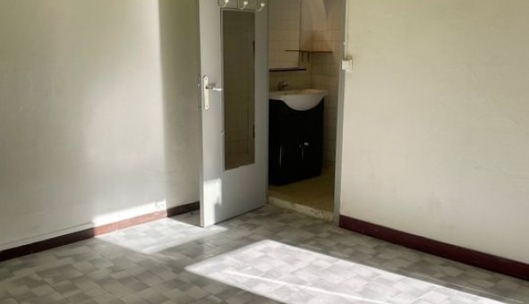 Logement �tudiant T3 &agrave; Orange (84100)