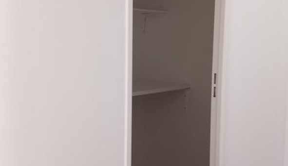 Logement �tudiant T3 &agrave; Orli�nas (69530)