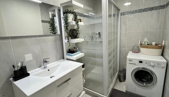 Logement �tudiant T3 &agrave; Orli�nas (69530)