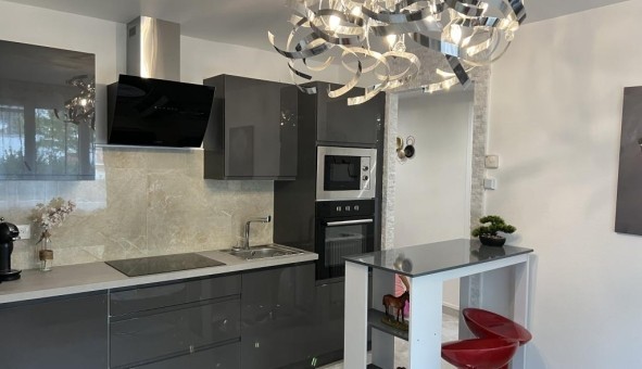 Logement tudiant Location T3 Vide Oullins (69600)